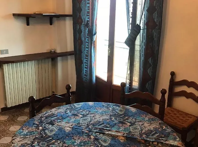 Villamarinapigra View Апартаменты Pigra